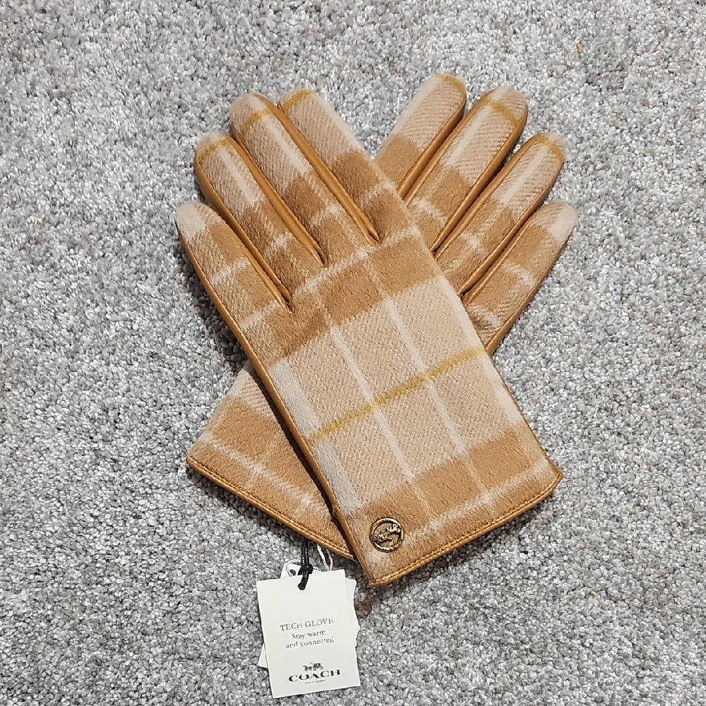 Coach Beige Checkered Women's Gloves